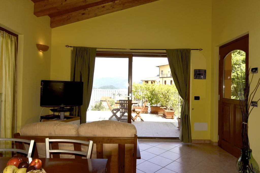 Crotto Letizia Apartment อาร์เจโญ ภายนอก รูปภาพ